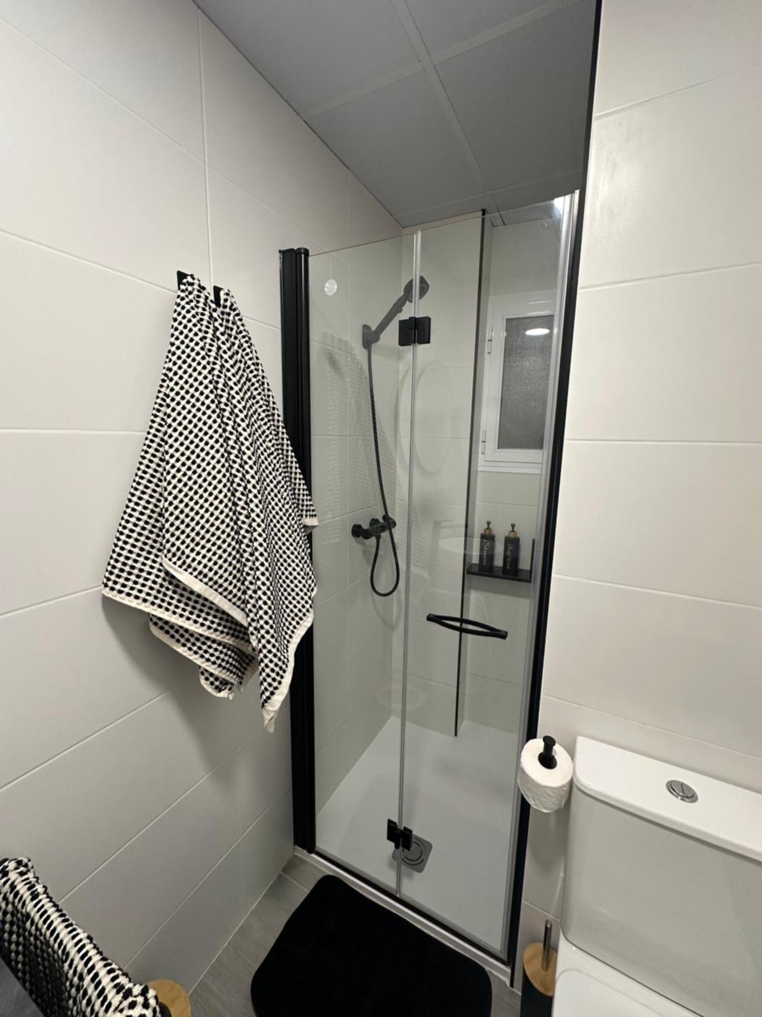Apartamento Maui Beach En El Palo Malaga Zewnętrze zdjęcie