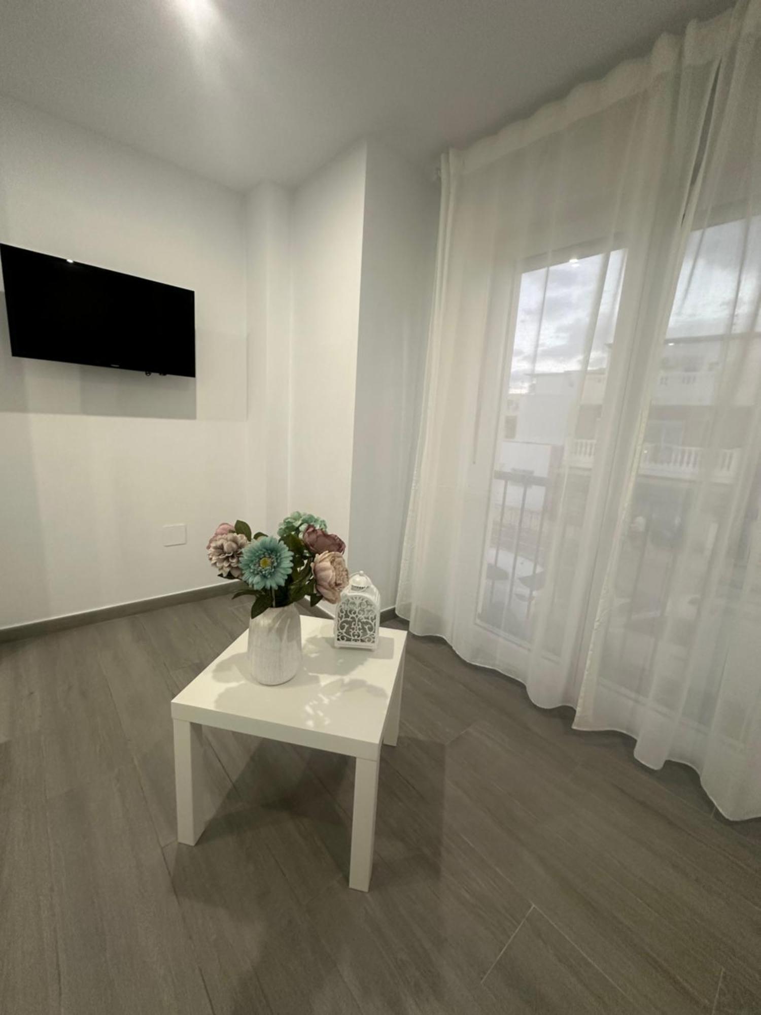 Apartamento Maui Beach En El Palo Malaga Zewnętrze zdjęcie