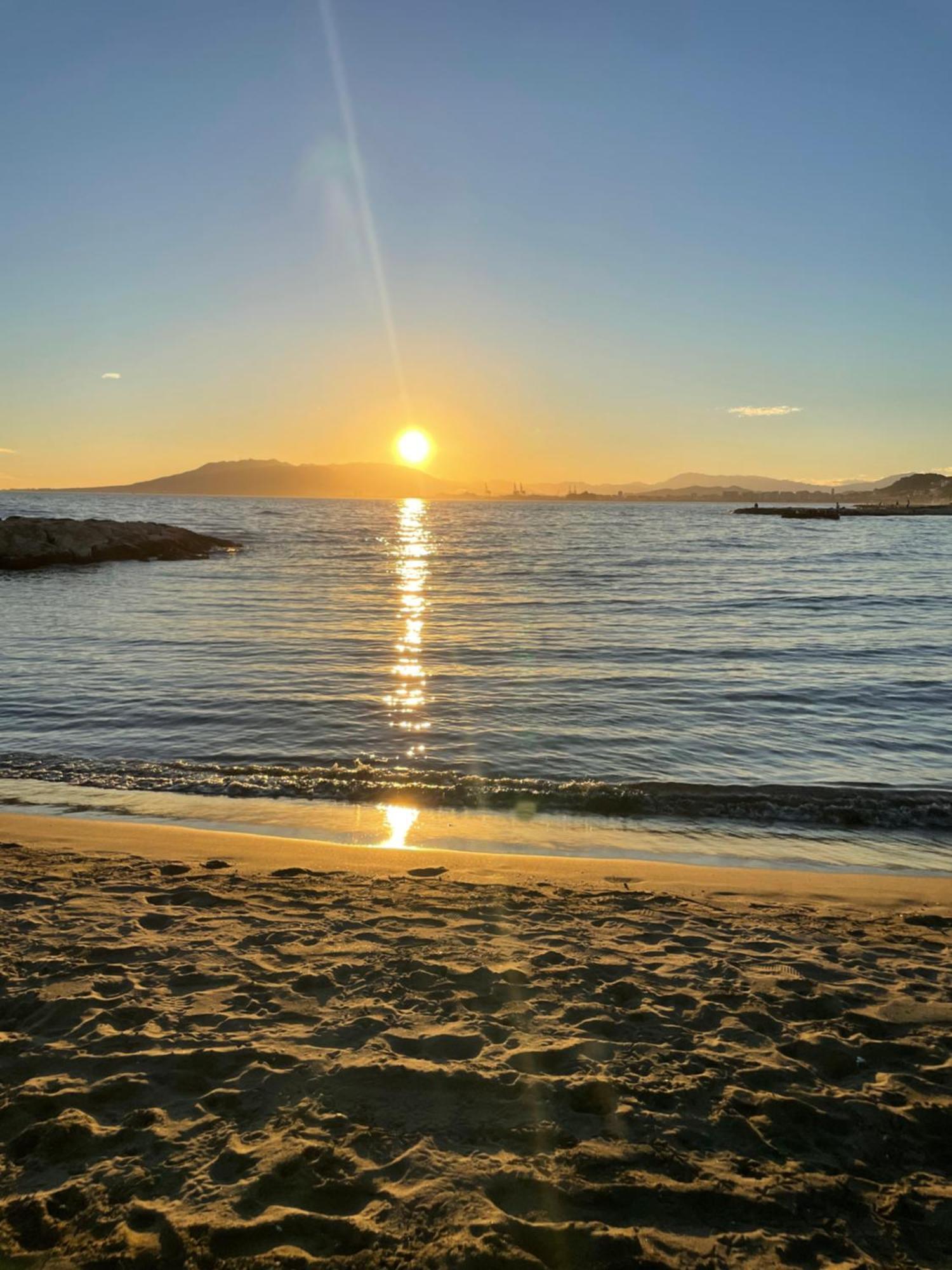 Apartamento Maui Beach En El Palo Malaga Zewnętrze zdjęcie